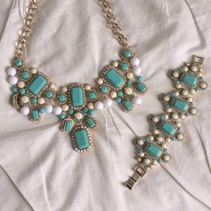 Bib Necklace and Matching Bracelet Combo
